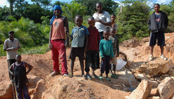 Veille  Victimes des minerais du sang