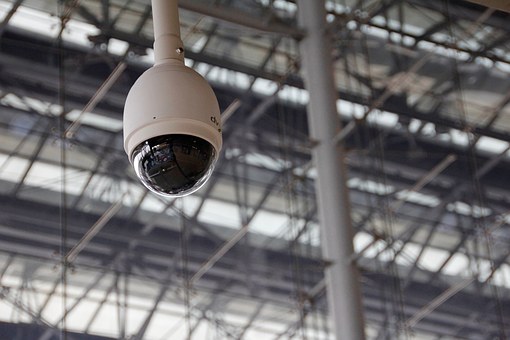 Suisse: Non à la surveillance arbitraire des assuré·e·s
