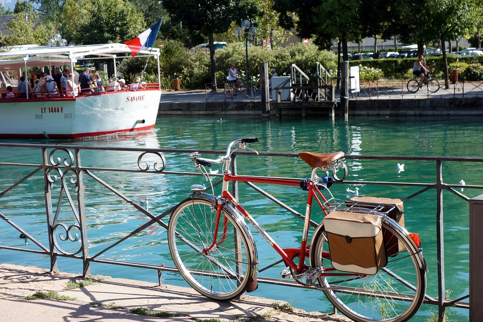 Veille  Rive ouest du lac d’Annecy: NON au tunnel