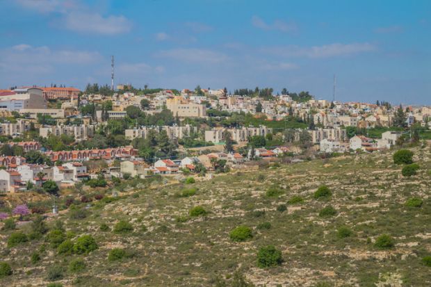 Veille  L’Union européenne légitime les colonies illégales d’Israël