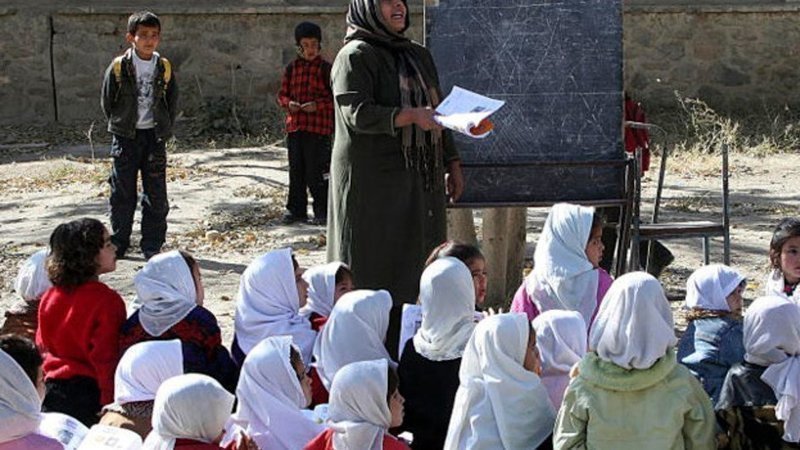 Veille  Pour que la France accueille les défenseuses des droits des femmes afghanes