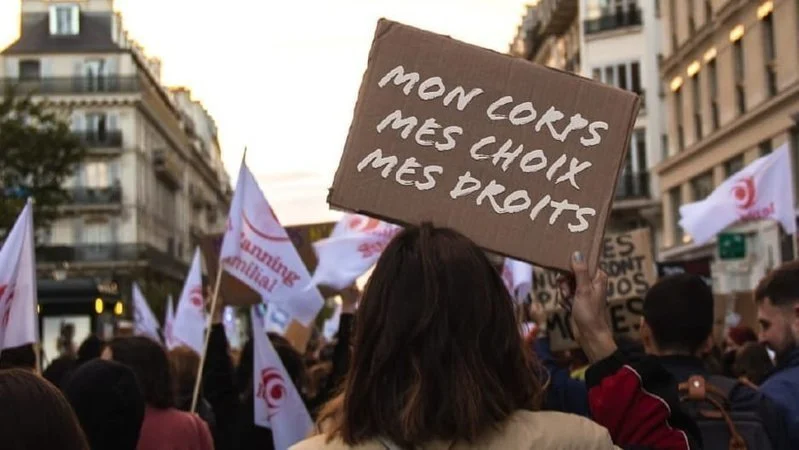 Veille    Pénurie de pilules abortives : l’État doit agir !